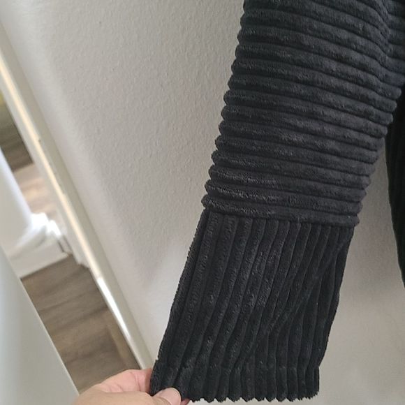 PLUS SIZE SHEIN WOMAN'S JACKET - Picture 5 of 12